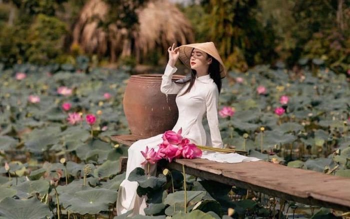 Tạo nhóm khám phá 10 địa điểm hot nhất quận 9, phần 6