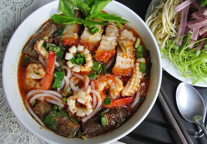 Top 5+ địa điểm ẩm thực ở Vĩnh Long 7
