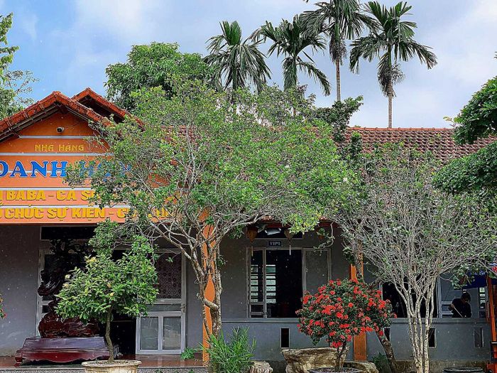 Nhà hàng Oanh Hợp - Khám phá không gian thưởng thức ẩm thực sang trọng, hấp dẫn