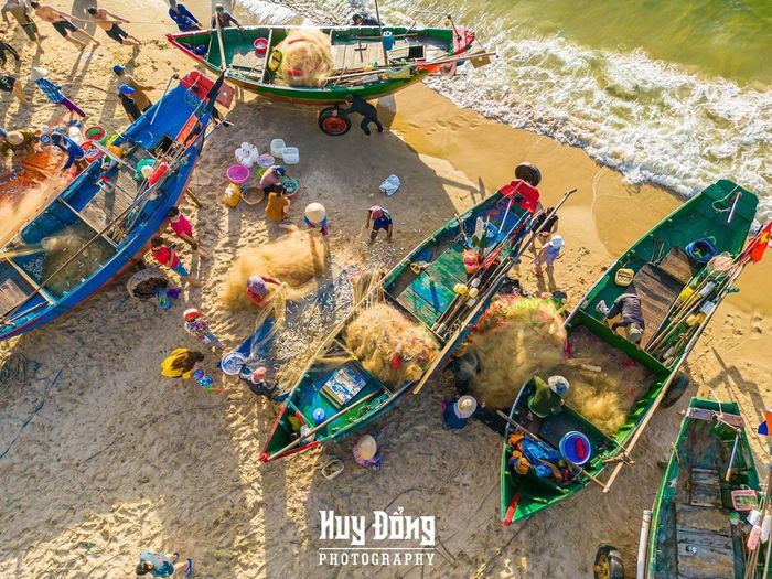 Nghề đánh cá tại Bãi Sau Vũng Tàu, vẻ đẹp lao động qua nhiều thế hệ