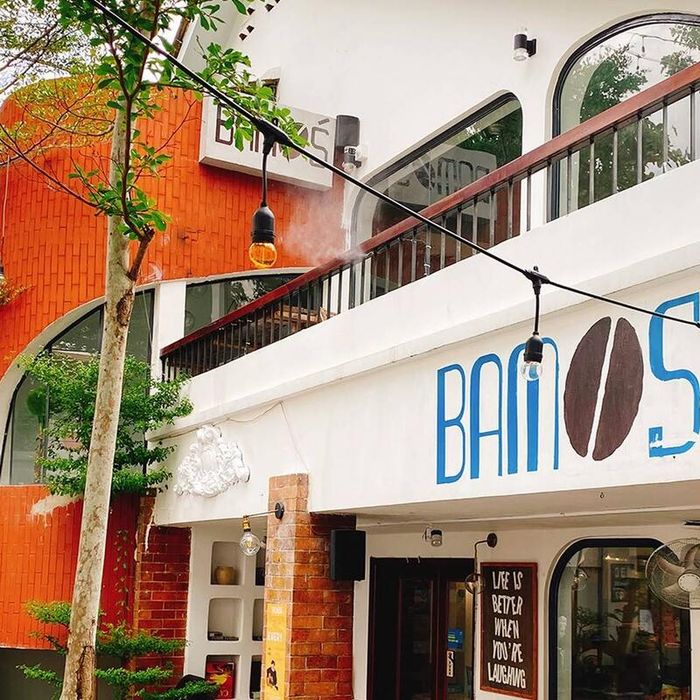 10 địa điểm cafe acoustic tuyệt vời giúp bạn thả hồn vào những giai điệu trong trẻo 11