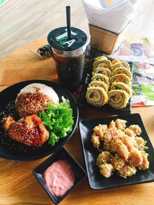 Thưởng Thức Món Ăn Ngon Tại Quán Mama Food – Ăn Vặt Các Loại Ở Yên Bái 2