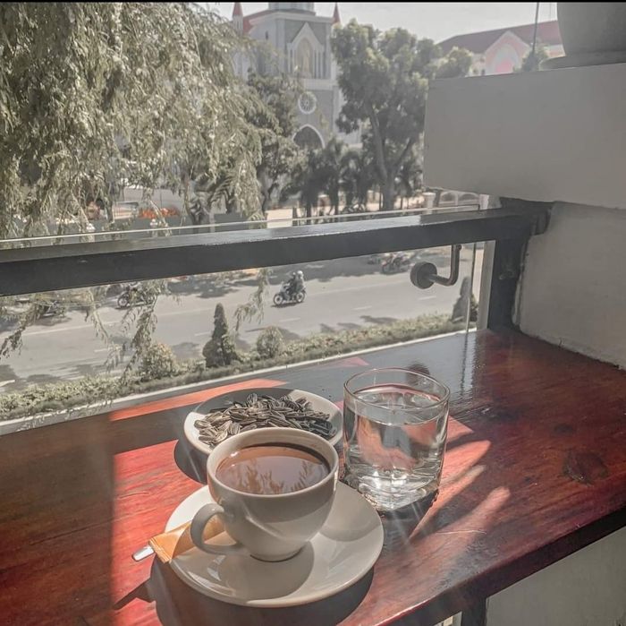 Top 6 quán cafe Tiền Giang với không gian sang trọng cực chất 5
