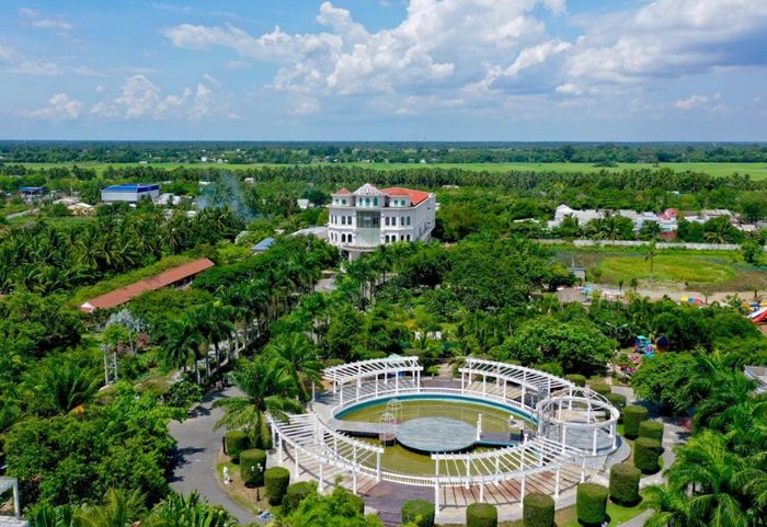 Khám phá vùng đất phong phú của gấu trúc ở Tứ Xuyên 6