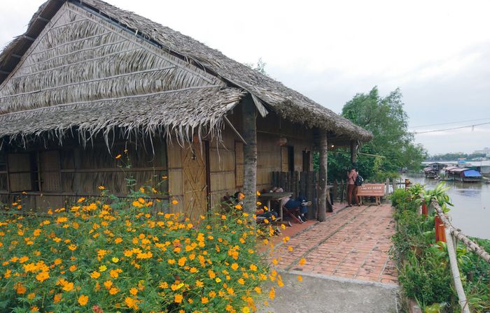 Những ngôi nhà độc đáo ở Vĩnh Long bạn nên check-in, phần 6