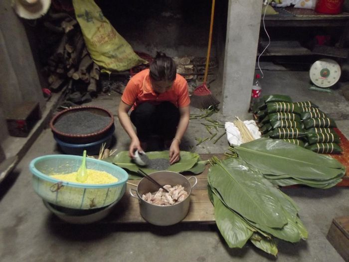 Bánh chưng đen Mường Lò - Đặc sản nổi tiếng của dân tộc người Thái 7