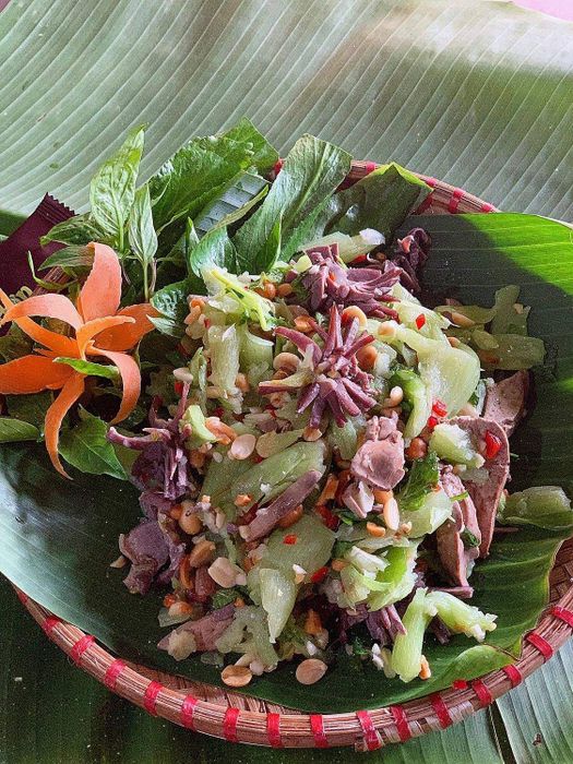 Nhà hàng Oanh Hợp - Trải nghiệm không gian thưởng thức ẩm thực sang trọng, lôi cuốn 18