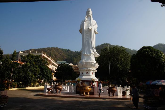 Khám phá Chùa Quan Âm Bồ Tát Vũng Tàu - Tìm về nơi yên bình tại Vũng Tàu 4