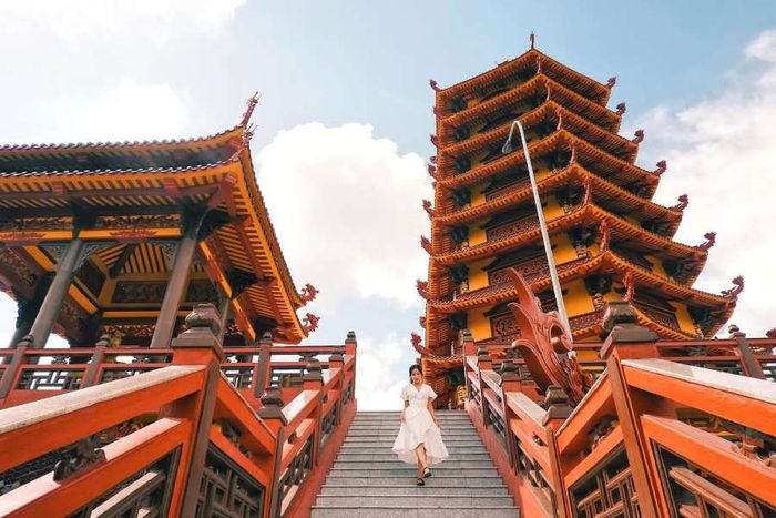 Chùa Phật Ngọc Xá Lợi Vĩnh Long, chốn thanh tịnh bạn không thể bỏ lỡ 7