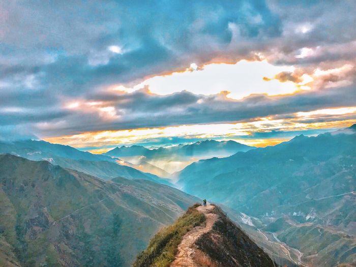 Hướng dẫn trekking Tà Xùa - Yên Bái 2 giờ đây trở nên dễ dàng hơn bao giờ hết