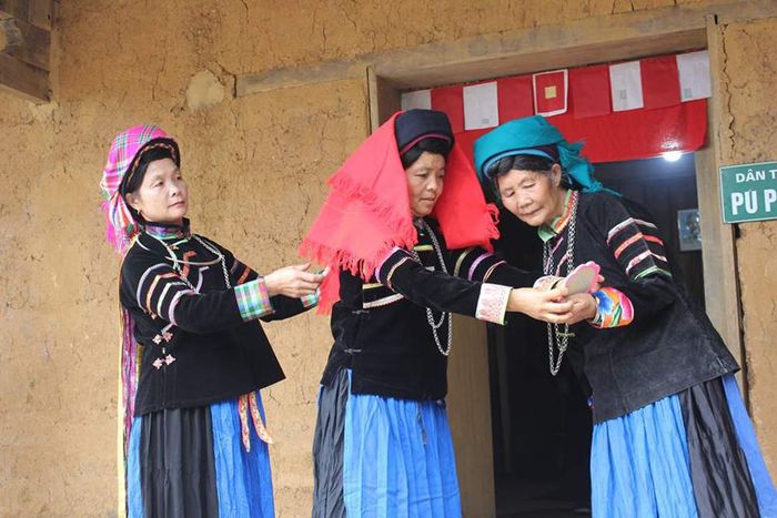 Báu vật văn hóa của người Pu Péo tại Bắc Mê - Hà Giang 3
