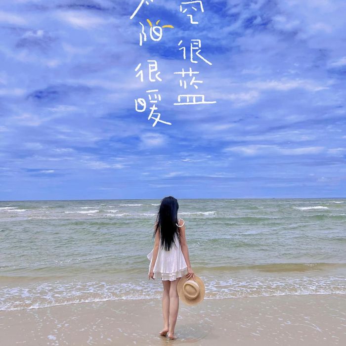 Khám phá Hola Beach thú vị cùng Hứa Thảo Nguyên.