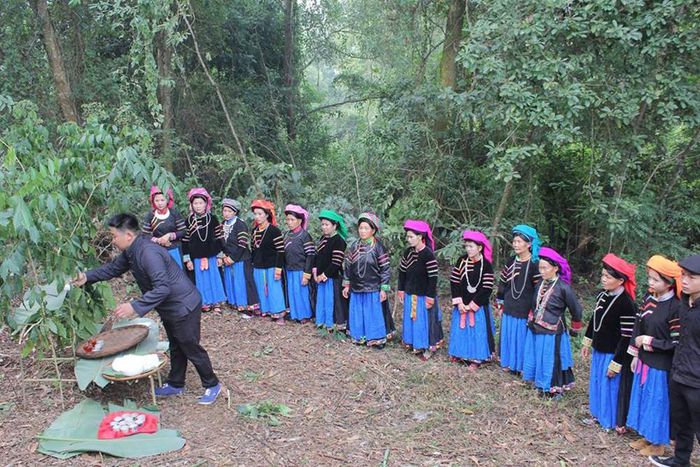 Báu vật văn hóa của người Pu Péo ở Bắc Mê - Hà Giang 8