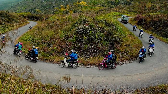 Thách thức Đèo Mã Pì Lèng – ‘Tứ đại đỉnh đèo’ của vùng núi đất Bắc 6