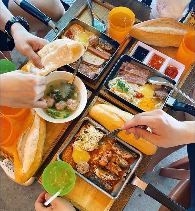 Bánh mì chảo Nha Trang