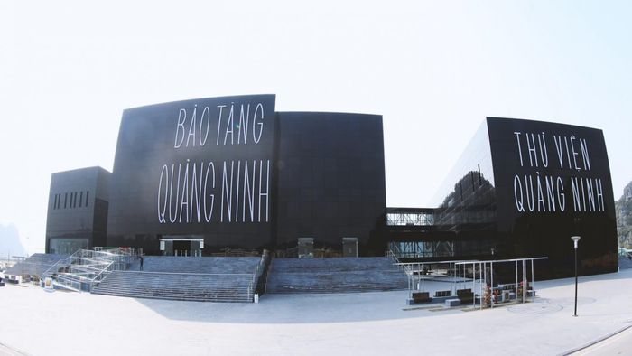 Đánh giá lịch trình du lịch Hạ Long 3 ngày 2 đêm thú vị cho bạn 10