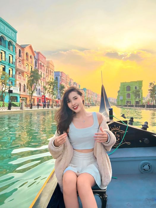 Siêu Quần Thể Mega Grand World Hanoi