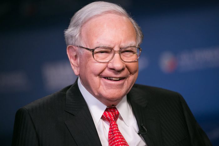 Warren Buffett: Triết lý đầu tư và quá trình xây dựng sự nghiệp huy hoàng