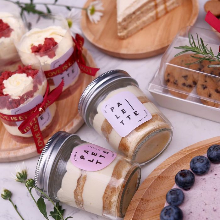 Palette Collect's Cafe nổi bật với không gian sang trọng và hiện đại 10
