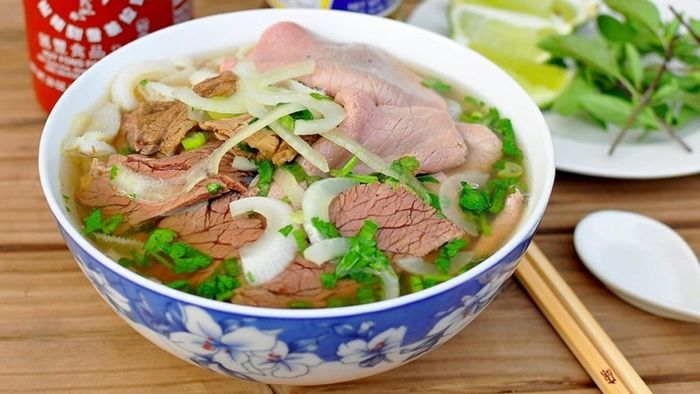 Du lịch Hà Nội vào tháng 12