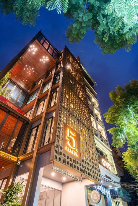 Vị thứ 5 - Không gian ẩm thực châu Âu ấm áp, sang trọng 4