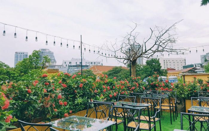 Danh Sách Top 10 Quán Cafe Đẹp Ở Hà Nội