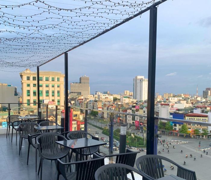 Top 10 quán cà phê đẹp ở Hà Nội có không gian đẹp đến mê hoặc 7