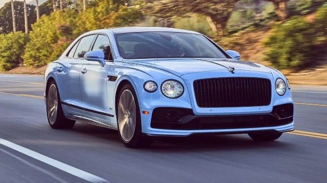 Doanh số xe Bentley bùng nổ trong năm 2022, Bentayga vẫn là 'gà đẻ trứng vàng' bentley-3.jpg