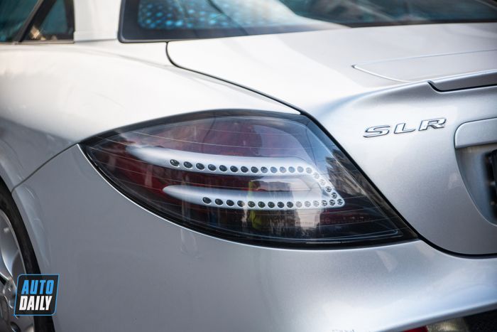 Có gì đặc biệt trên chiếc ‘mũi tên bạc’ Mercedes-Benz SLR McLaren hiếm có nhất tại Việt Nam?