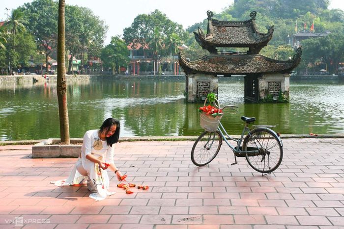Chia sẻ kinh nghiệm du lịch Hà Nội mùa hoa gạo đẹp mê mẩn 8