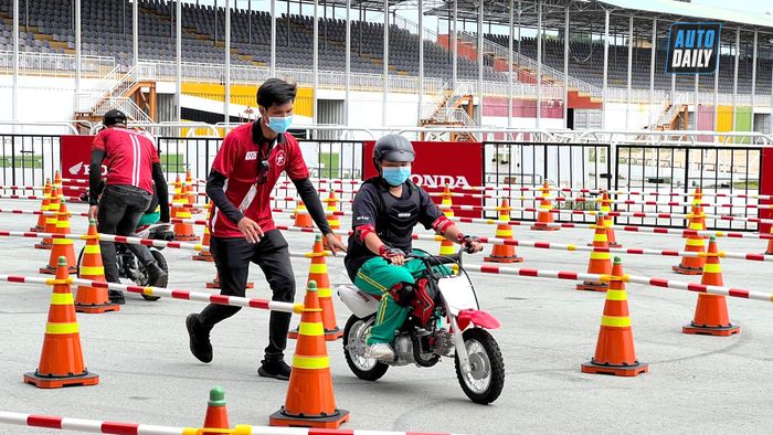 VMRC 2022 Chặng 1: Kì Vọng Đã Đến vmrc-2022-kid-training3.jpg