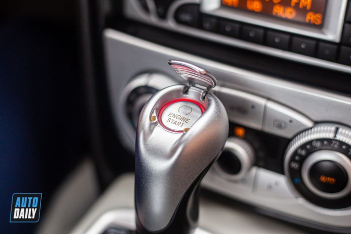 Có gì đặc biệt trên chiếc ‘mũi tên bạc’ Mercedes-Benz SLR McLaren hiếm có nhất tại Việt Nam?