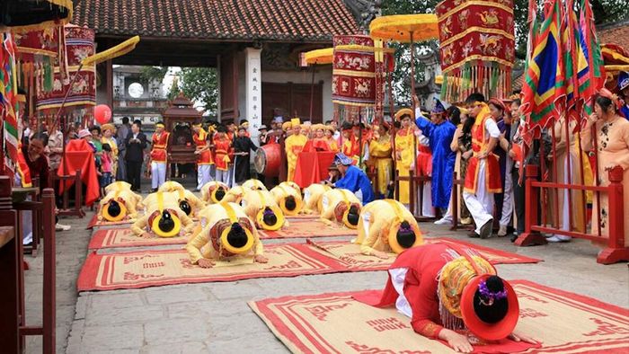 Tham dự lễ hội Võng La tại đình Đại Độ lần thứ 5