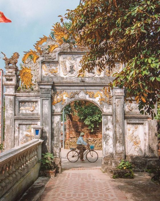 Bí quyết du lịch Làng Cổ Đường Lâm chi tiết nhất 7