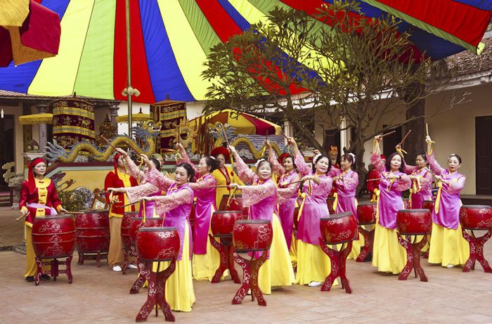 Tham dự lễ hội Võng La tại đình Đại Độ lần thứ 6