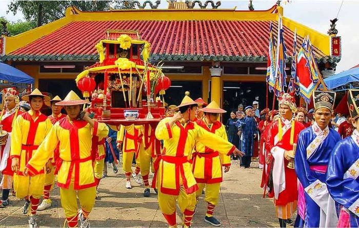 Thăm đình Đại Độ và tham gia lễ hội Võng La độc đáo lần 3