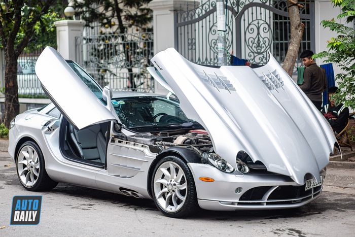 Có gì đặc biệt trên chiếc ‘mũi tên bạc’ Mercedes-Benz SLR McLaren hiếm có nhất tại Việt Nam?