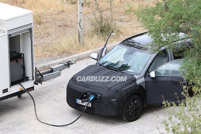 Hyundai Kona mới tiết lộ nội thất sử dụng công nghệ cao cấp, với vẻ ngoài giống như các dòng xe hạng sang trong hình ảnh hyundai-kona.jpg