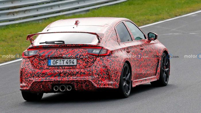 Honda Civic Type R 2023 sẽ ra mắt với hộp số sàn và hình ảnh được thể hiện trong hình honda-civic-type-r-spy-shots.jpeg