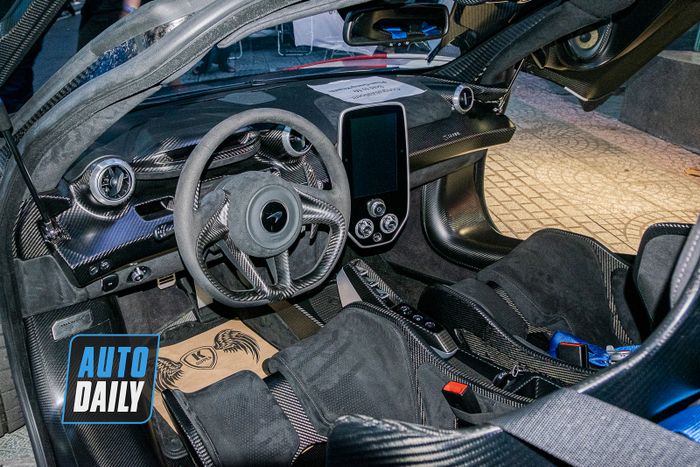 Khám phá chiếc McLaren Senna thứ hai tại Việt Nam: Sự khác biệt từ ngoại hình đến các tùy chọn mclaren-senna-thu-hai-viet-nam-Mytour-11.JPG