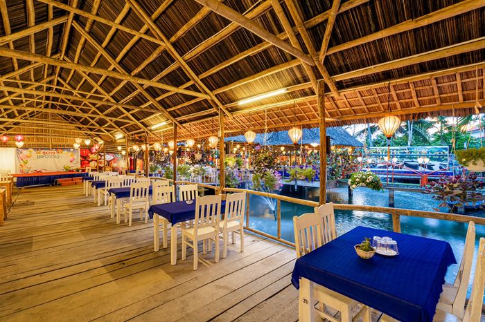 Top 10 quán cafe Hội An check-in view phố cổ siêu đỉnh 7