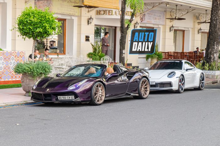 Thưởng thức dàn xe hàng chục tỷ của đại gia Sài Gòn dạo phố dan-xe-hang-chuc-ty-Mytourvn-1.JPG