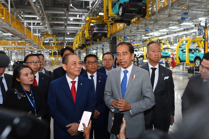Tổng thống Indonesia thăm nhà máy VinFast anh-2.jpeg