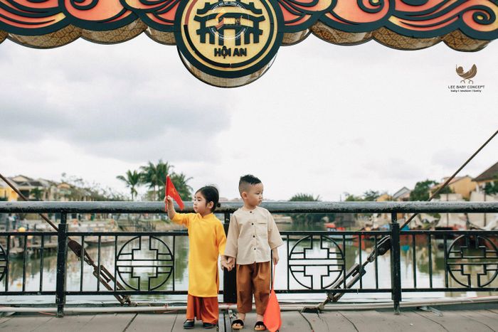 Moon & Sunny - Hai thiên thần nhí dễ thương chinh phục Hội An qua ống kính của nhiếp ảnh gia Phúc Lee