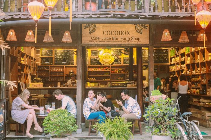 Top 10 quán cafe Hội An check-in view phố cổ siêu đỉnh 4