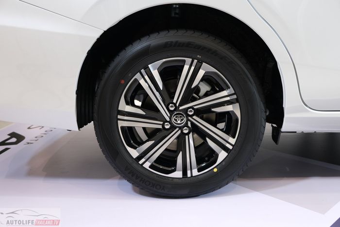 Bức tranh thực tế của Toyota Vios 2023 vừa ra mắt, liệu khi về Việt Nam nó có tiếp tục là vua doanh số? vios-2023-x27.jpeg