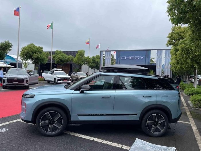 Ảnh thực tế của Jeacoo J7 PHEV sắp ra mắt tại Việt Nam: Khả năng di chuyển 1.200 km, cạnh tranh với CX-5, CR-V 453833