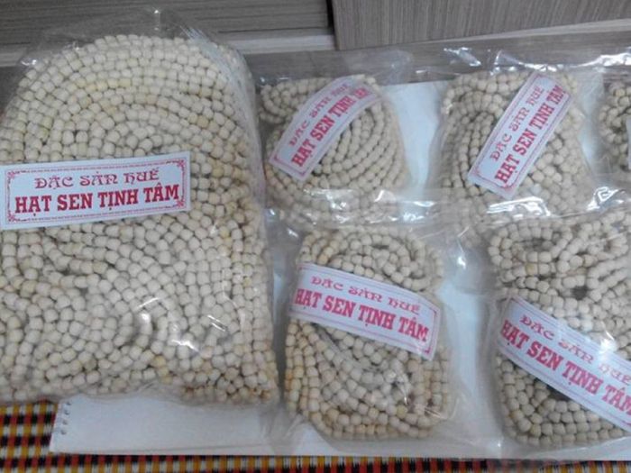 Hướng dẫn du lịch: kinh nghiệm mua quà tặng ở Huế 4