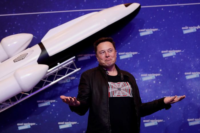 Elon Musk gợi ý rằng SpaceX và Starlink có thể sớm chấp nhận thanh toán bằng Dogecoin (DOGE)