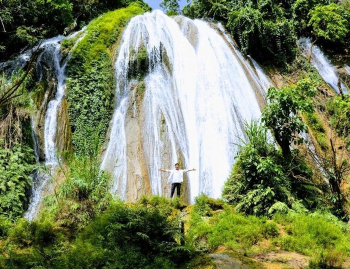 Tổng hợp kinh nghiệm khám phá thác Tạt Nàng tự túc cho những người đam mê du lịch.